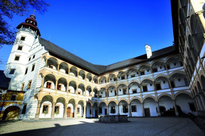 Apartmany Rysi Skala Loučná nad Desnou المظهر الخارجي الصورة