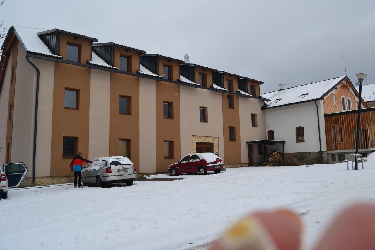Apartmany Rysi Skala Loučná nad Desnou المظهر الخارجي الصورة